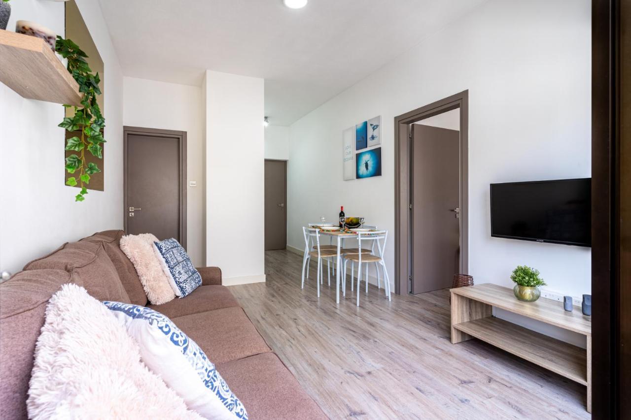 Eleni'S 1-Br Apt In Larnaca Center Zewnętrze zdjęcie