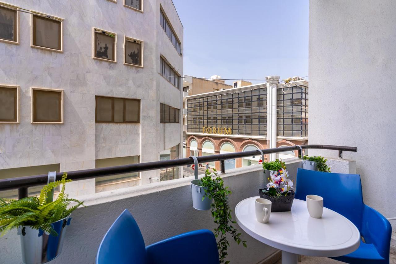 Eleni'S 1-Br Apt In Larnaca Center Zewnętrze zdjęcie